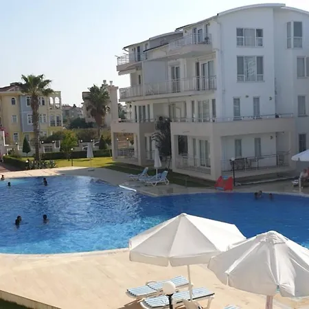 Antalya 3 Nirvana Club Pool View With Slide 公寓